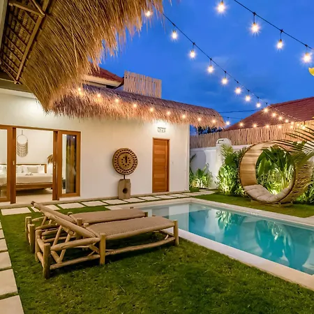Casa Suku - Tropical & Modern 3Br Villa - Canggu Beach